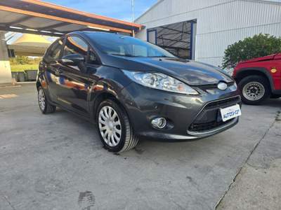 Ford Fiesta + 1.4 TDCi 68CV 5 porte Grigio usata Sassari