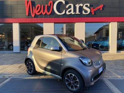 Smart ForTwo 70 1.0 Passion BLUETOOTH-XENO Grigio usata Alba