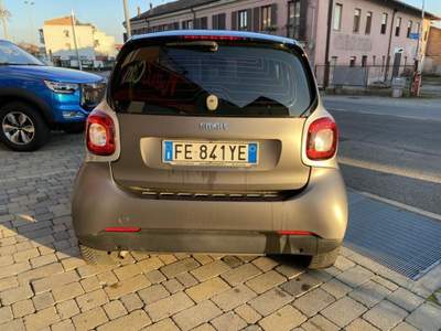 Smart ForTwo 70 1.0 Passion BLUETOOTH-XENO Grigio usata Alba