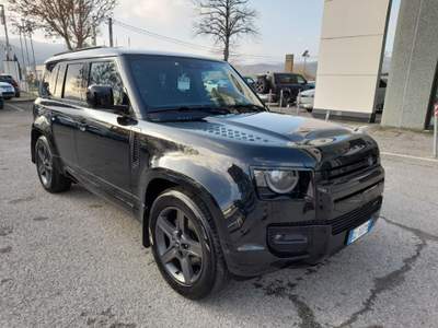 Land Rover Defender 110 3.0D I6 200 CV AWD Auto X-Dynamic SE Nero usata Scarperia e San Piero