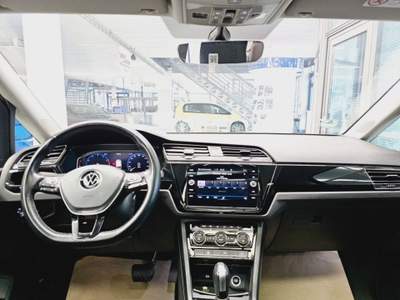 Volkswagen Touran 1.5 TSI ACT DSG Highline Nero usata Castelnuovo Rangone