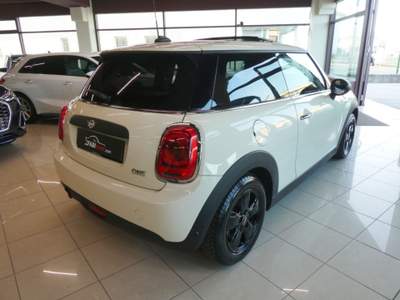 MINI One First 1.5 Boost 75 Cv - Tetto, Schermo, Cruise ecc Bianco usata Boves