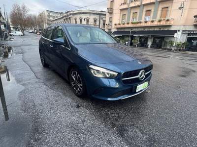 Mercedes-Benz Classe B Hybrid Automatic Business Sport Blu/Azzurro usata Messina