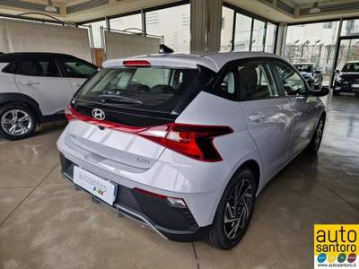 Hyundai i20 1.2 T-GDI 48V DCT Connectline Grigio usata Salerno