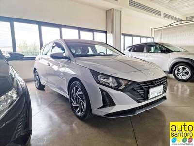 Hyundai i20 1.2 T-GDI 48V DCT Connectline Grigio usata Salerno