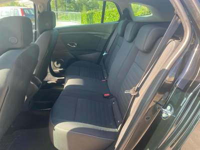 Renault Mégane dCi 110CV Start&Stop SporTour Energy Limited Nero usata Savoia di Lucania