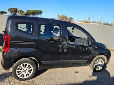 Fiat QUBO Fiat Qubo 1.3 mjt. neopatentati Nero usata Anzio