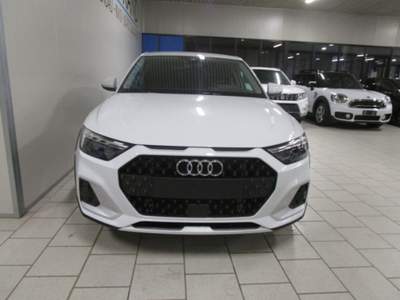 Audi A1 citycarver 35 TFSI S tronic Admired 24M Garanzia Bianco usata Piacenza