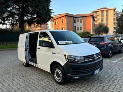 Volkswagen Transporter 2.0 TDI 150CV 4Motion (4X4) *** EURO 6 Bianco usata Torino