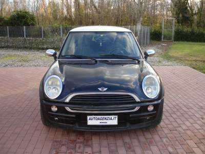 MINI Cooper 1.6 16V Cooper Nero usata Rimini