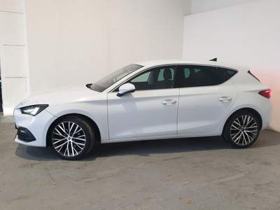 Seat Leon 5p 1.5 eTSI HYBRID 150 CV DSG Xcellence da?240 mes Bianco usata Monza