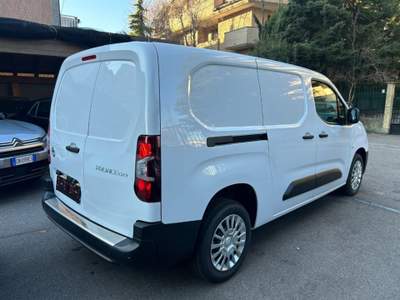 Toyota Proace 1.5D 100 CV PL 4p. Comfort PASSO LUNGO Bianco usata Cinisello Balsamo