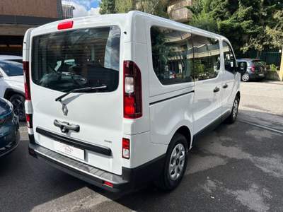 Renault Trafic BluedCi 110CV PL-TN Authentic 9 POSTI PASSO LUNGO Bianco usata Cinisello Balsamo