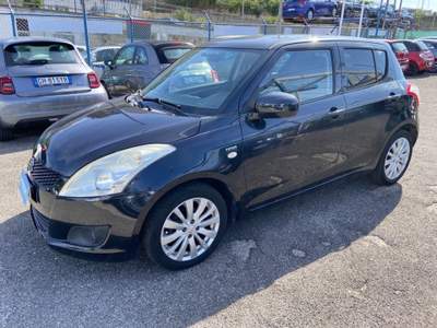 Suzuki Swift 1.3 DDiS 5 porte GL Nero usata Pozzuoli