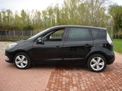 Renault Scénic Scénic XMod 1.5 dCi 110CV DE LUXE Nero usata Rimini