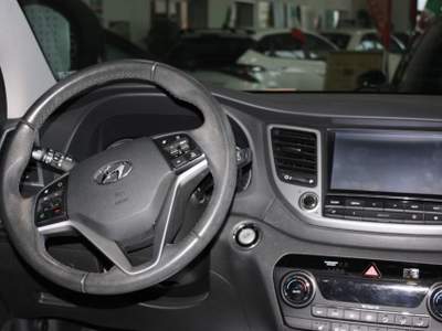 Hyundai Tucson 1.7 CRDi XPossible Grigio usata Castelnuovo Rangone