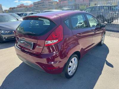 Ford Fiesta 1.4 TDCi 68CV OK NEOPATENTATI Lilla usata Qualiano