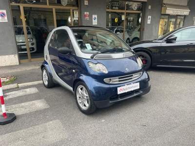 Smart ForTwo 600 smart & passion Automatica Blu/Azzurro usata Roma