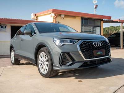 Audi Q3 35 2.0 tdi Business Plus s-tronic Grigio usata Ispica