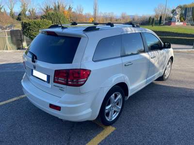 Dodge Journey 2.0 CRDi automatica R/T DPF NEOPATENTATI Bianco usata PAVIA DI UDINE