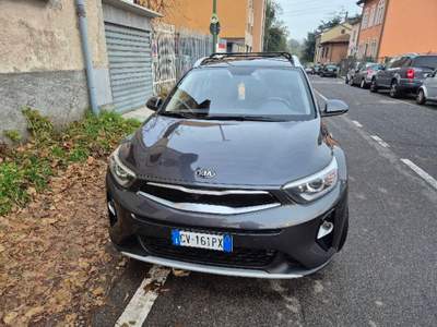 Kia Stonic MHEV DCT GT line 100cv Grigio usata Maddaloni