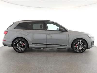 Audi Q7 50 TDI QUATTRO S LINE SPORT 7S PELLE TETTO usata Rosignano Marittimo