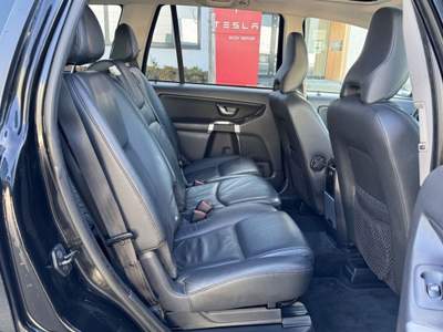 Volvo XC90 D5 AWD  Momentum Nero usata Castelnuovo Rangone