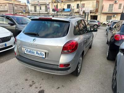 Renault Clio 1.2 16V SporTour Grigio usata Castellammare di Stabia