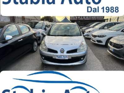 Renault Clio 1.2 16V SporTour Grigio usata Castellammare di Stabia