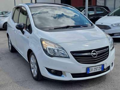 Opel Meriva 1.3 CDTI 95CV BColor Cosmo Bianco usata Qualiano