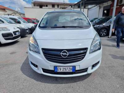 Opel Meriva 1.3 CDTI 95CV BColor Cosmo Bianco usata Qualiano