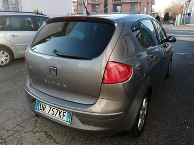 Seat Altea 1.9 TDI Stylance Grigio usata Alba