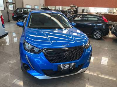 Peugeot 2008 PureTech 130 S&S Allure Blu/Azzurro usata OSSONA