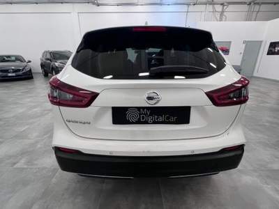 Nissan Qashqai 1.5 dCi 115 CV N-Connecta Bianco usata Pesaro