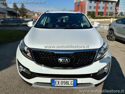 Kia Sportage 2.0 CRDI VGT AWD Feel Rebel NEOPATENTATI! Bianco usata Castagnito