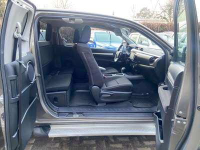Toyota Hilux 2.4 D-4D 4WD 2 porte Extra Cab Bronzo usata Castelnuovo Rangone