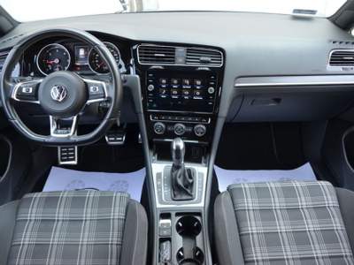 Volkswagen Golf 2.0 GTD 5p. Blu/Azzurro usata Castelnuovo Rangone
