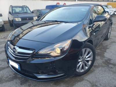 Opel Cascada 2.0 CDTI ECOTEC 170CV Start&Stop Innovation Nero usata Piacenza
