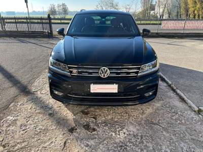 Volkswagen Tiguan 2.0 TDI SCR DSG Sport BlueMotion Technology Nero usata Marmirolo