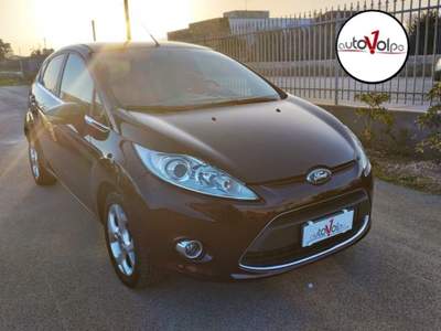Ford Fiesta 1.6 TDCi 90CV 5p. Titanium Marrone usata Gioia del Colle