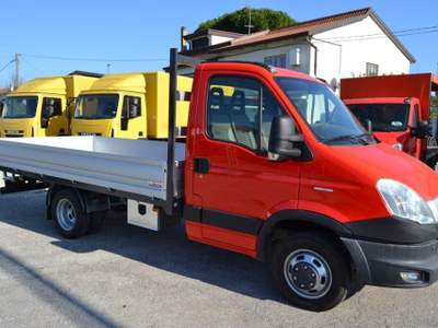 Iveco Daily 35C13 BTor 2.3 130 CV CASSONE FISSO Rosso usata COMACCHIO