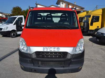 Iveco Daily 35C13 BTor 2.3 130 CV CASSONE FISSO Rosso usata COMACCHIO