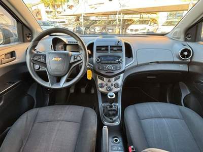 Chevrolet Aveo 1.3 diesel 75CV S&S 4 porte LT Nero usata Porto Empedocle