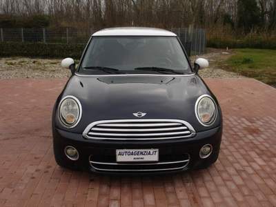 MINI Cooper 1.6 16V Cooper D int PELLE Nero usata Rimini