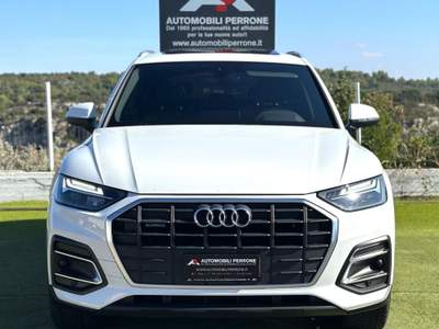 Audi Q5 40 TDI MHEV S-Line Quattro (Tetto/APP/Retro/Navi) Bianco usata Castellaneta