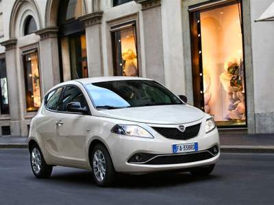 Lancia Ypsilon 1.3 mjt Gold s&s 95cv usata Acireale