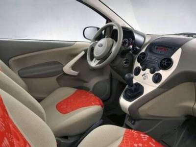 Ford Ka 1.2 Titanium 69cv usata Acireale