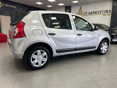 Dacia Sandero 1.2 16V Lauréate * Ok NeoPatentati * Argento usata Cernusco sul Naviglio