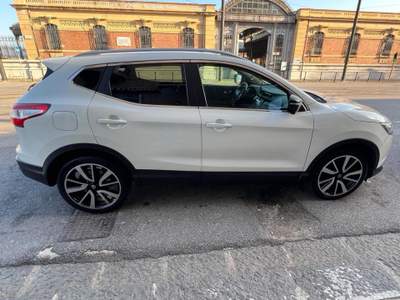 Nissan Qashqai 1.6 dCi 2WD Tekna Cambio automatico Bianco usata Messina