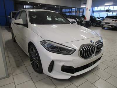 BMW Serie 1 118i i 5p. Msport Automatico Navi Led Garanzia 24Mesi Bianco usata Piacenza
